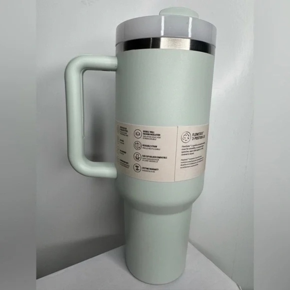 Stanley FlowState Quencher H2.0 Tumbler / 40oz / Color: Mist - Picture 6 of 11